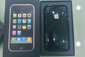 iPhone 3G hàng sưu tầm giá 50 triệu tại Việt Nam iPhone 3G hàng sưu tầm giá 50 triệu tại Việt Nam